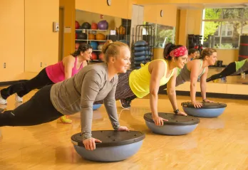 blaisdell-group-fitness-bosu-0062.jpg
