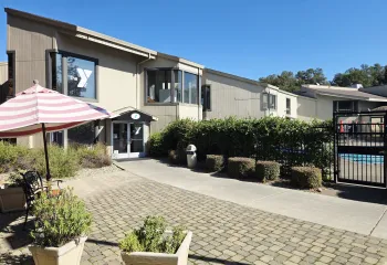rw exterior