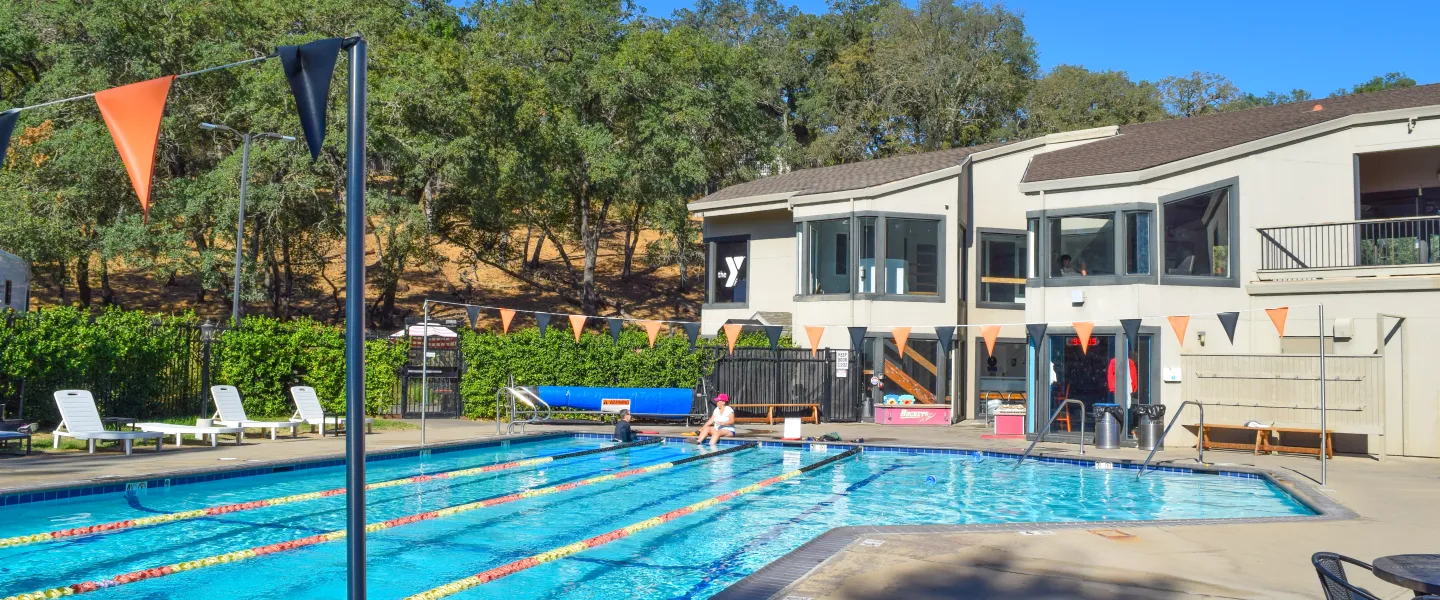 rollingwood outside pool